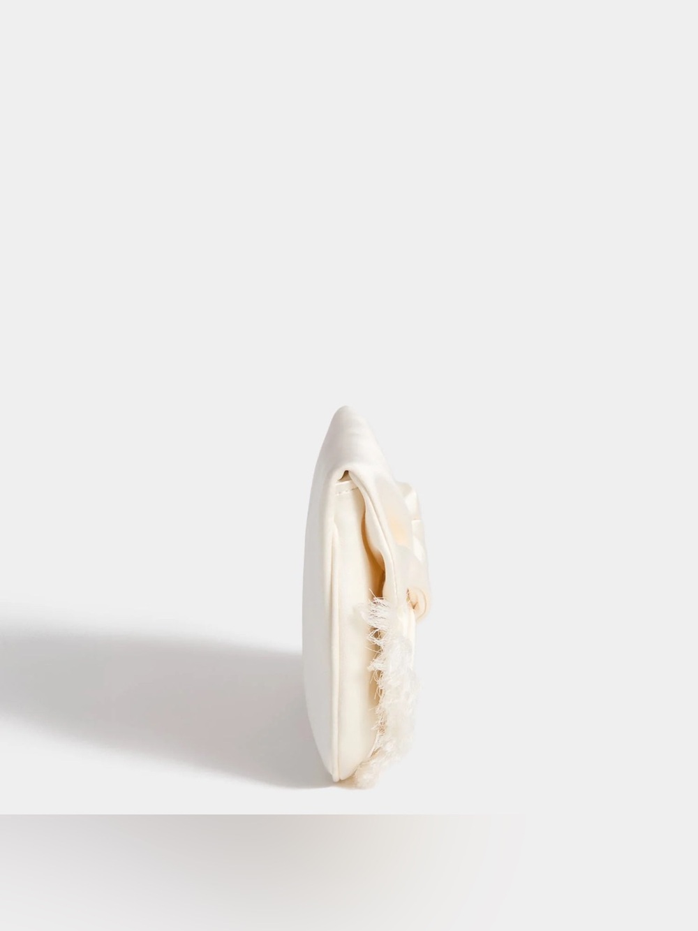 Anya Hindmarch Bow Clutch in Ivory Satin - Picture 4 of 8